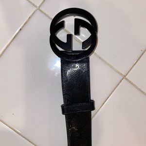 Black Gucci Belt